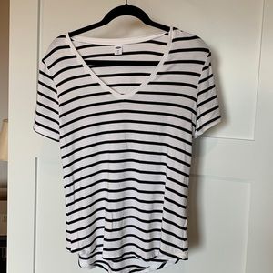 Old Navy • luxe v neck